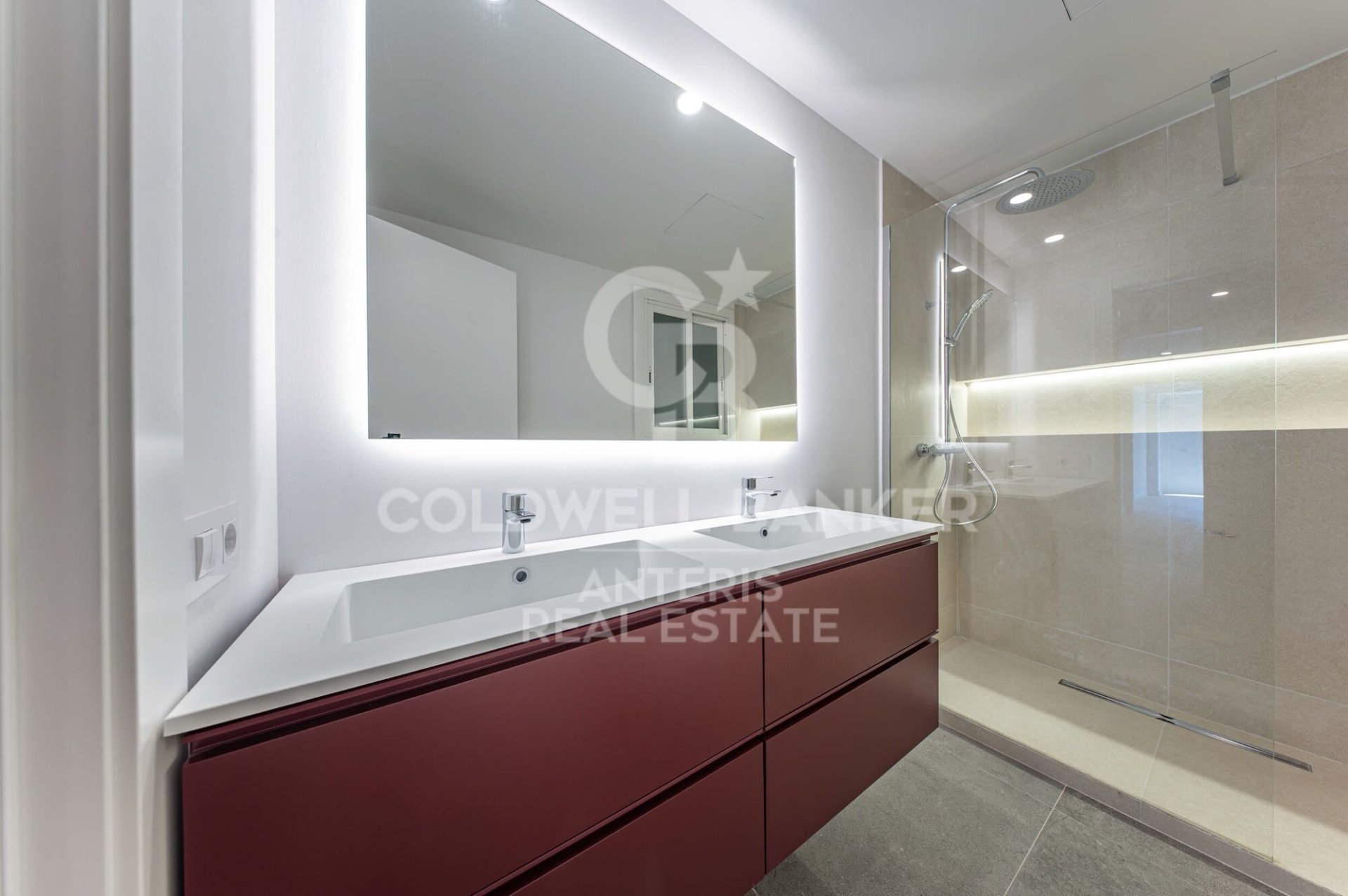 Wohnung in Barcelona, Spanien 3 Schlafzimmer, 113 m2 Nr. 178821