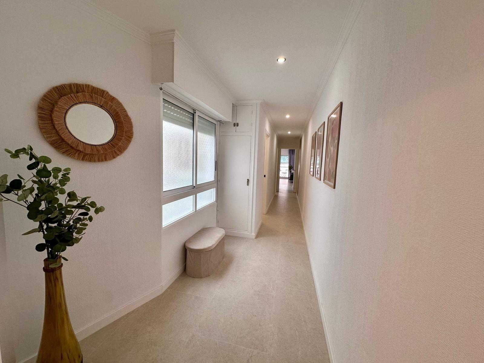 Apartamento en Torrevieja, Alicante, España 2 dormitorios, 65 m2 No. 190229