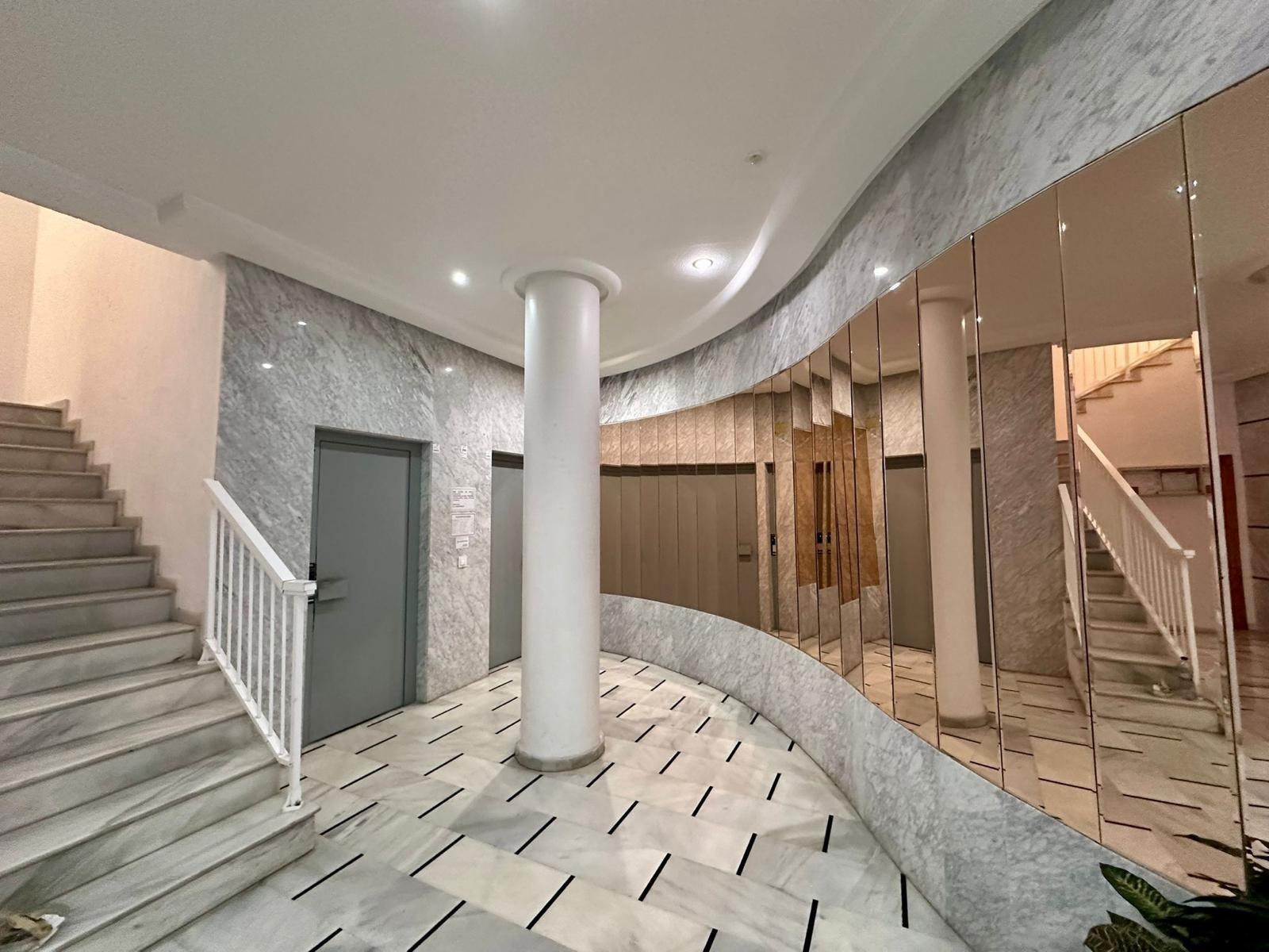 Apartamento en Torrevieja, Alicante, España 2 dormitorios, 65 m2 No. 190229