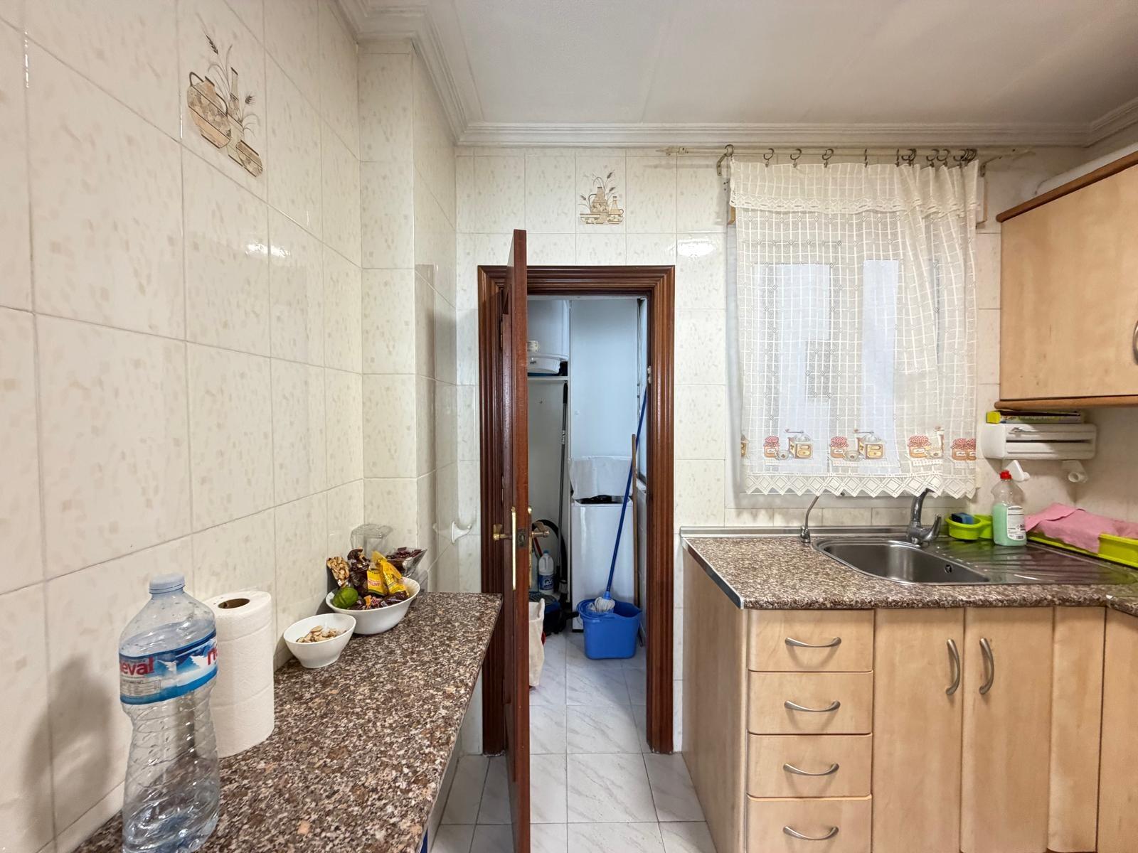 Apartamento en Torrevieja, Alicante, España 3 dormitorios, 81 m2 No. 190227