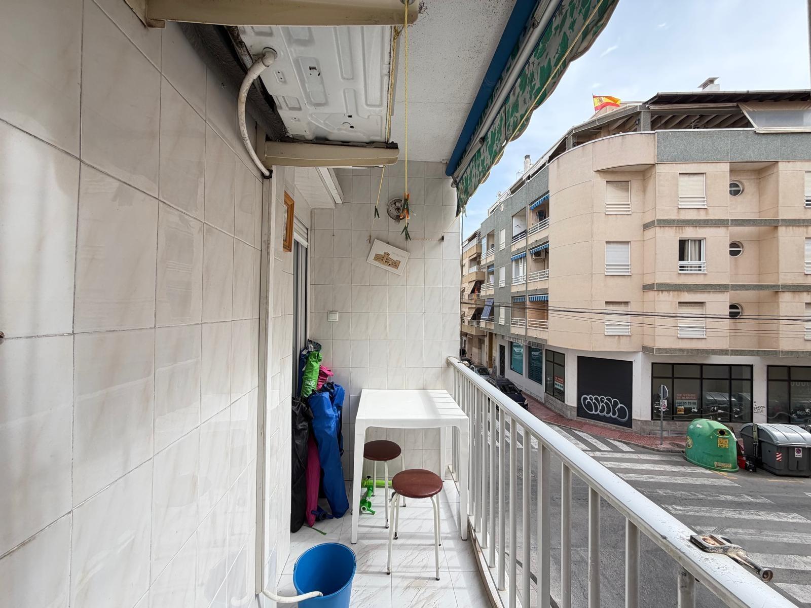 Apartamento en Torrevieja, Alicante, España 3 dormitorios, 81 m2 No. 190227