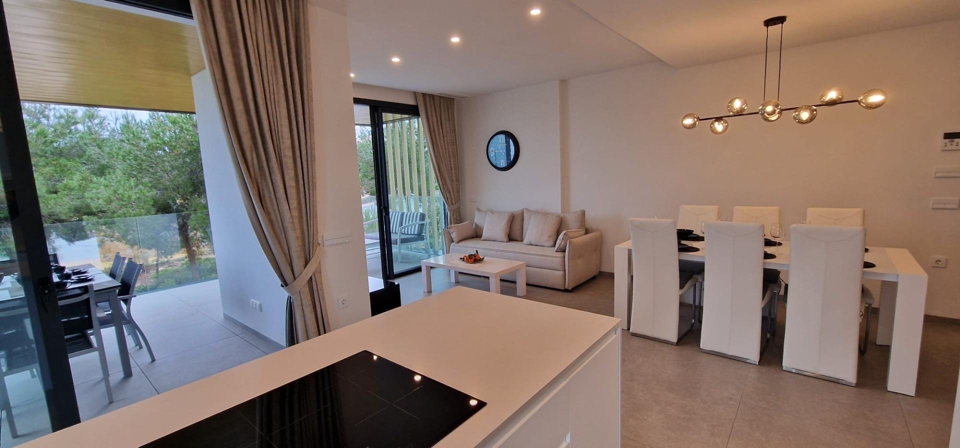 Apartamento en Pinar De Campoverde, Alicante, España 3 dormitorios, 113 m2 No. 190228