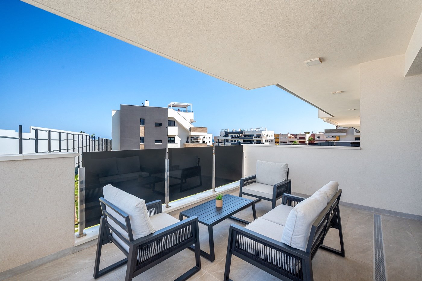 Apartamento en Playa Flamenca II, Alicante, España 2 dormitorios, 78 m2 No. 190233