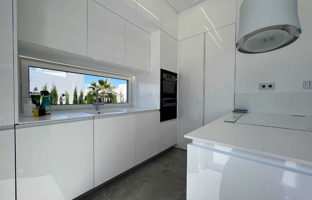 Вилла в Кампоамор, Аликанте, Испания 3 спальни, 128м2 №144940