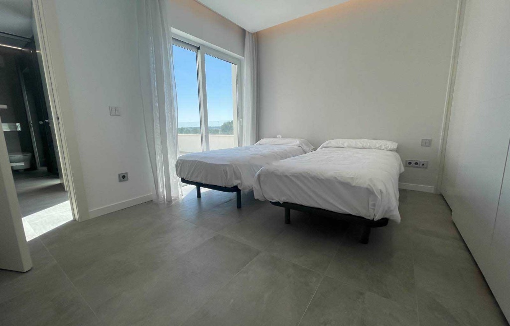 Вилла в Кампоамор, Аликанте, Испания 3 спальни, 128м2 №144940