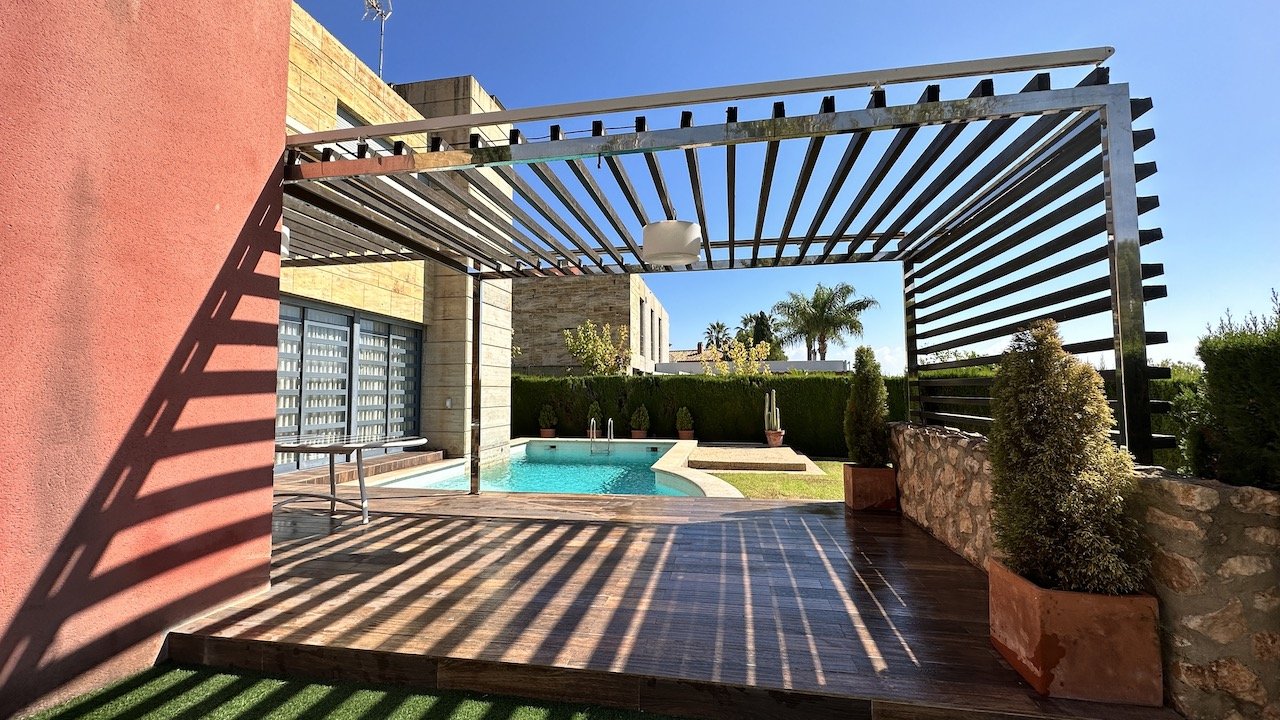 Villa Dehesa De Campoamor, Alicante, Spānijā 4 istabas, 414 m2 Nr. 136736