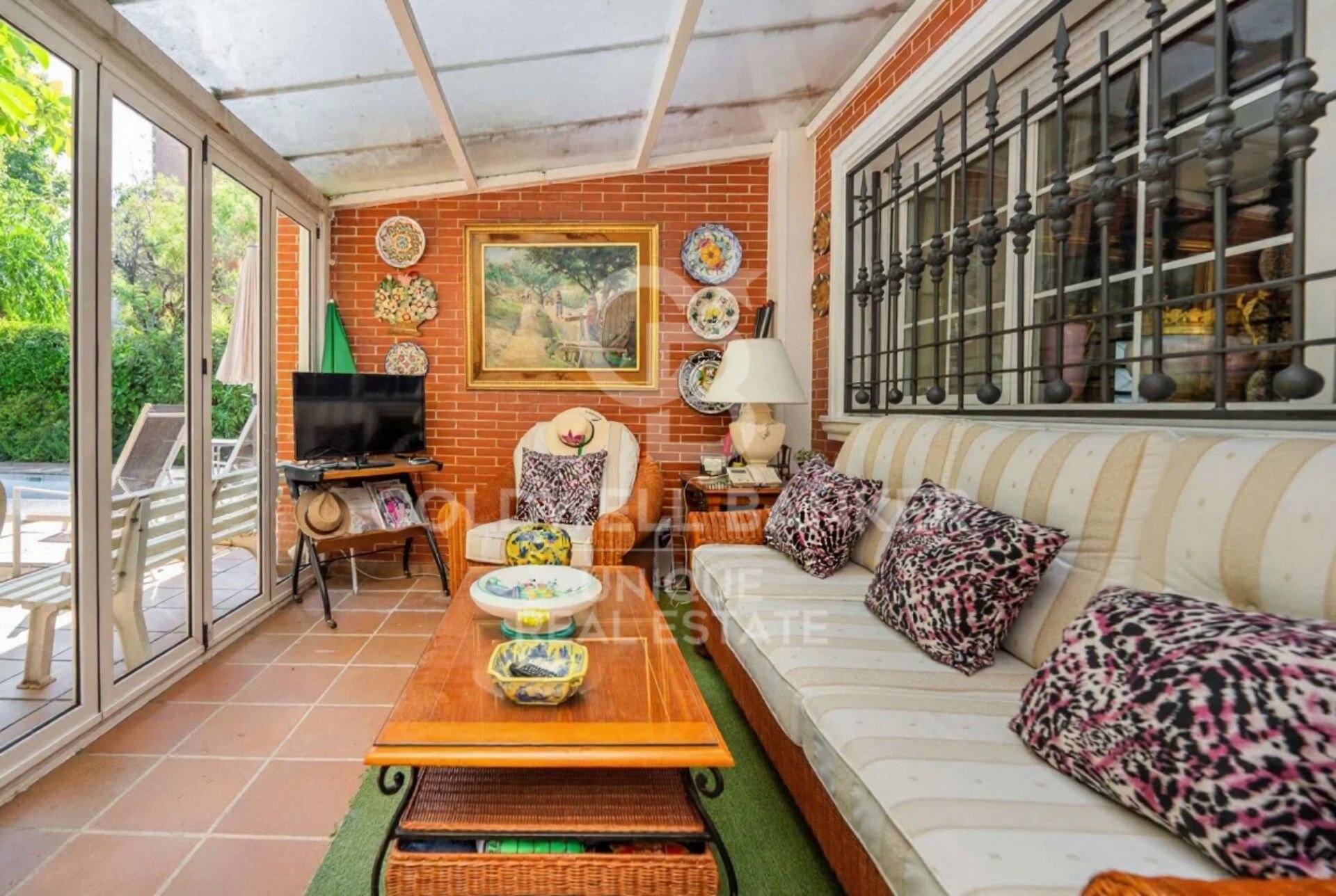 Villa i Madrid, Spanien 6 sovrum, 795 kvm. Nr. 157434