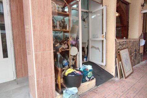 Lokal usługowy w Torrevieja, Alicante, Hiszpania 30 mkw. nr 182877