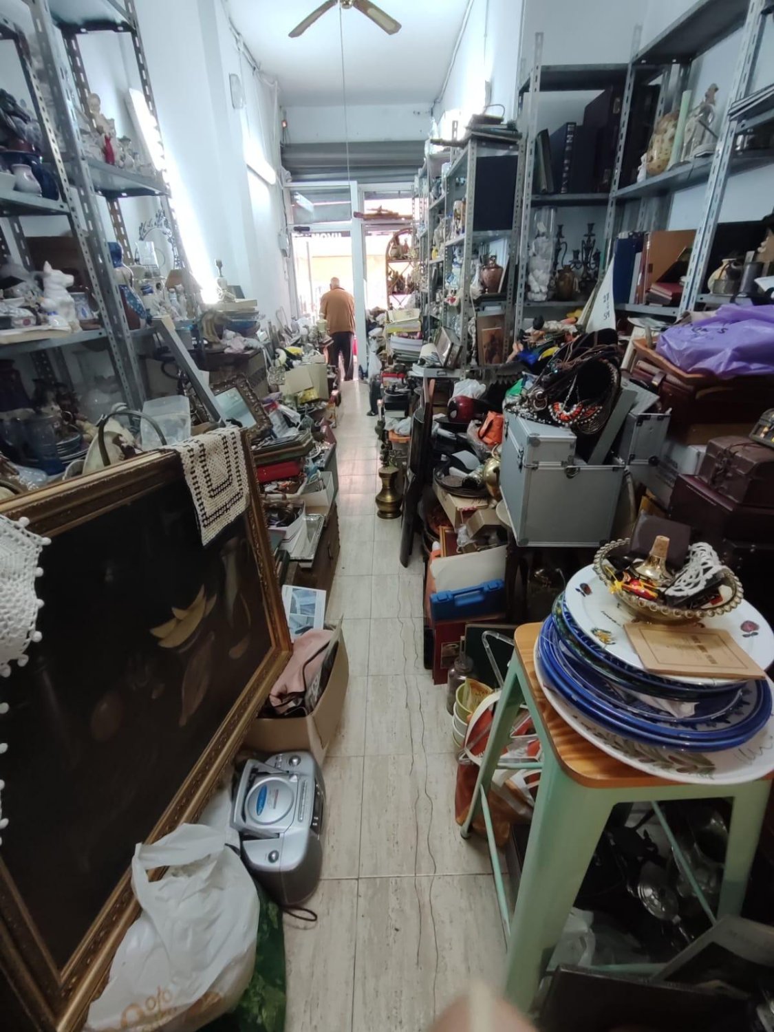 Propiedad comercial en Torrevieja, Alicante, España 30 m2 No. 182877