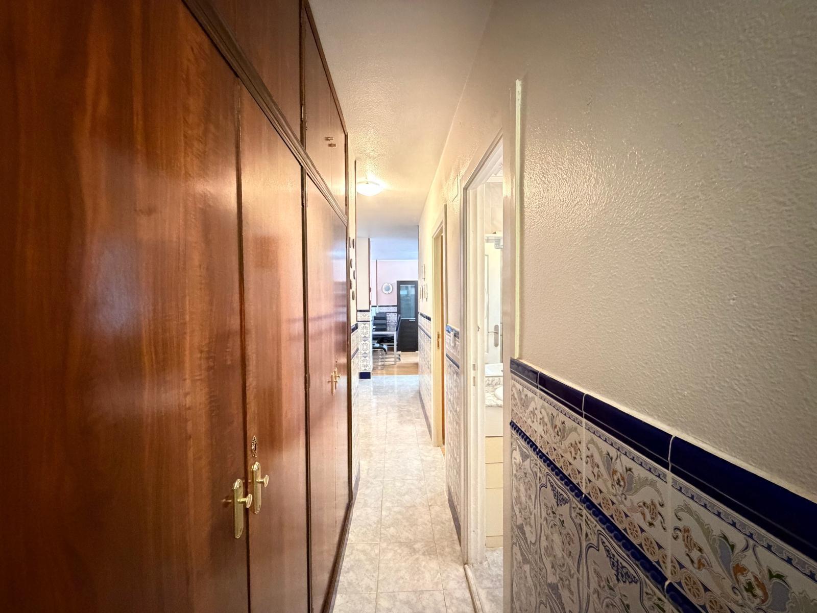 Apartment à Torrevieja, Alicante, Espagne 1 chambre, 44 m2 No. 182876