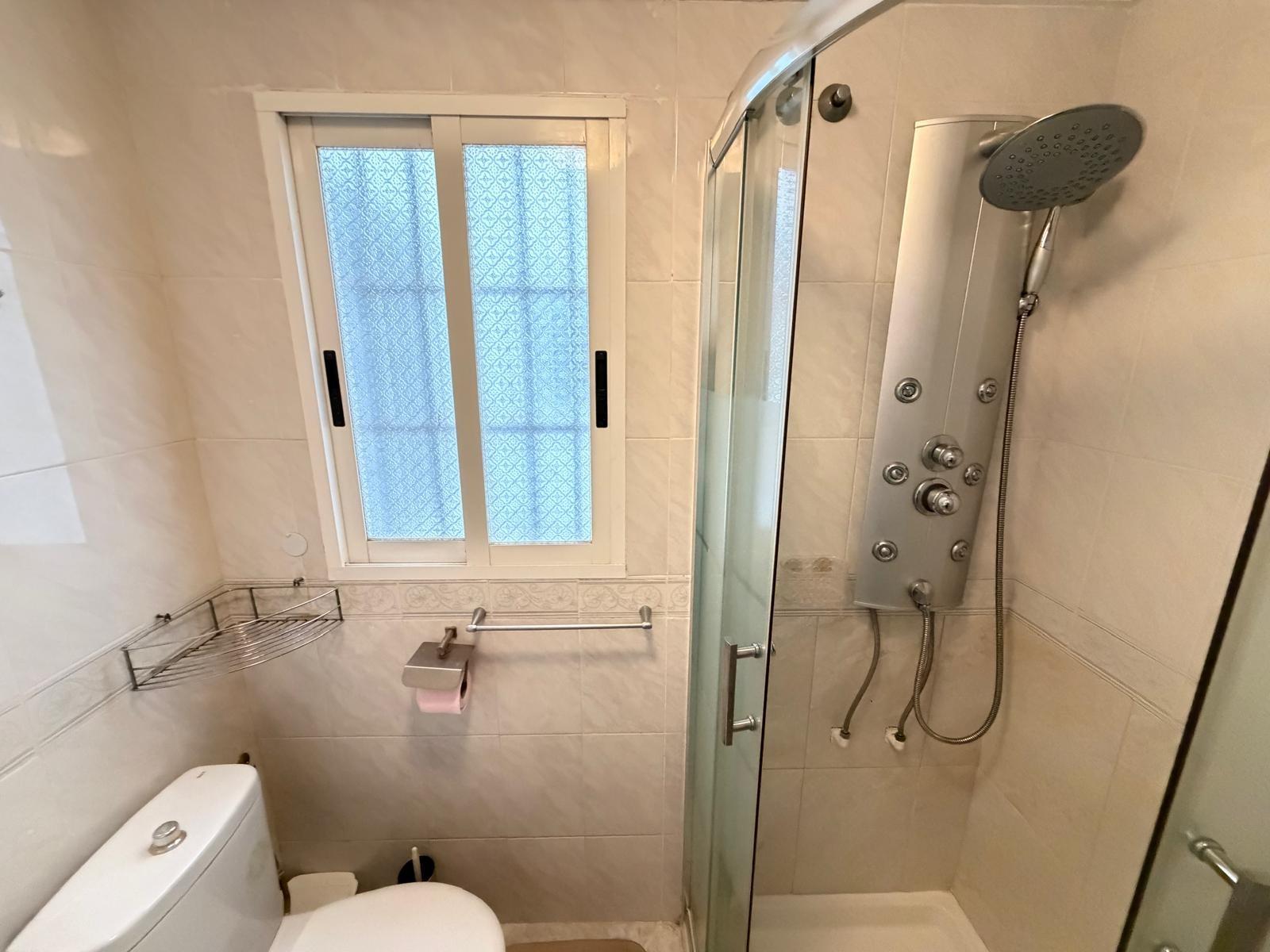 Apartment à Torrevieja, Alicante, Espagne 1 chambre, 44 m2 No. 182876