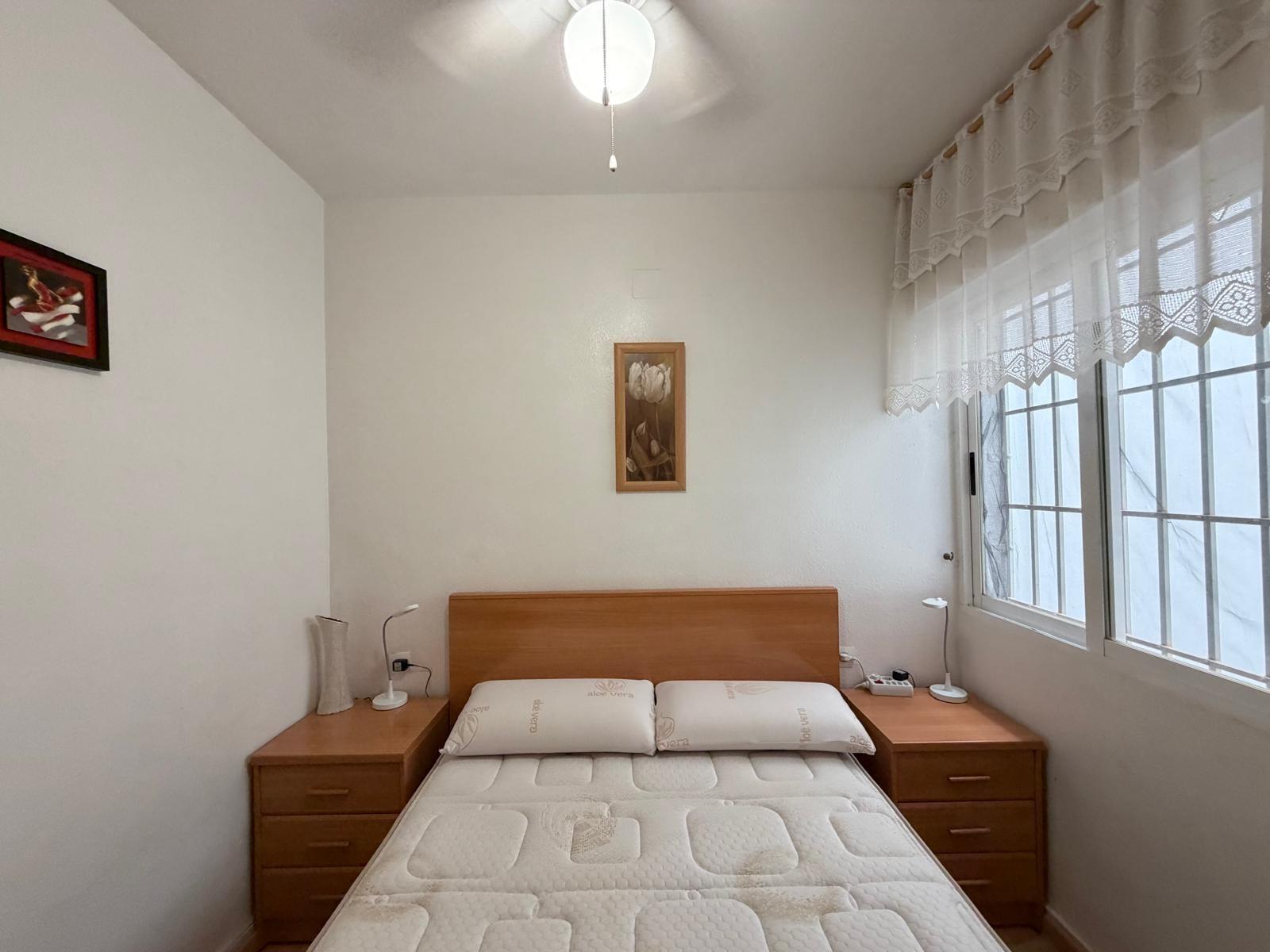 Apartment à Torrevieja, Alicante, Espagne 1 chambre, 44 m2 No. 182876