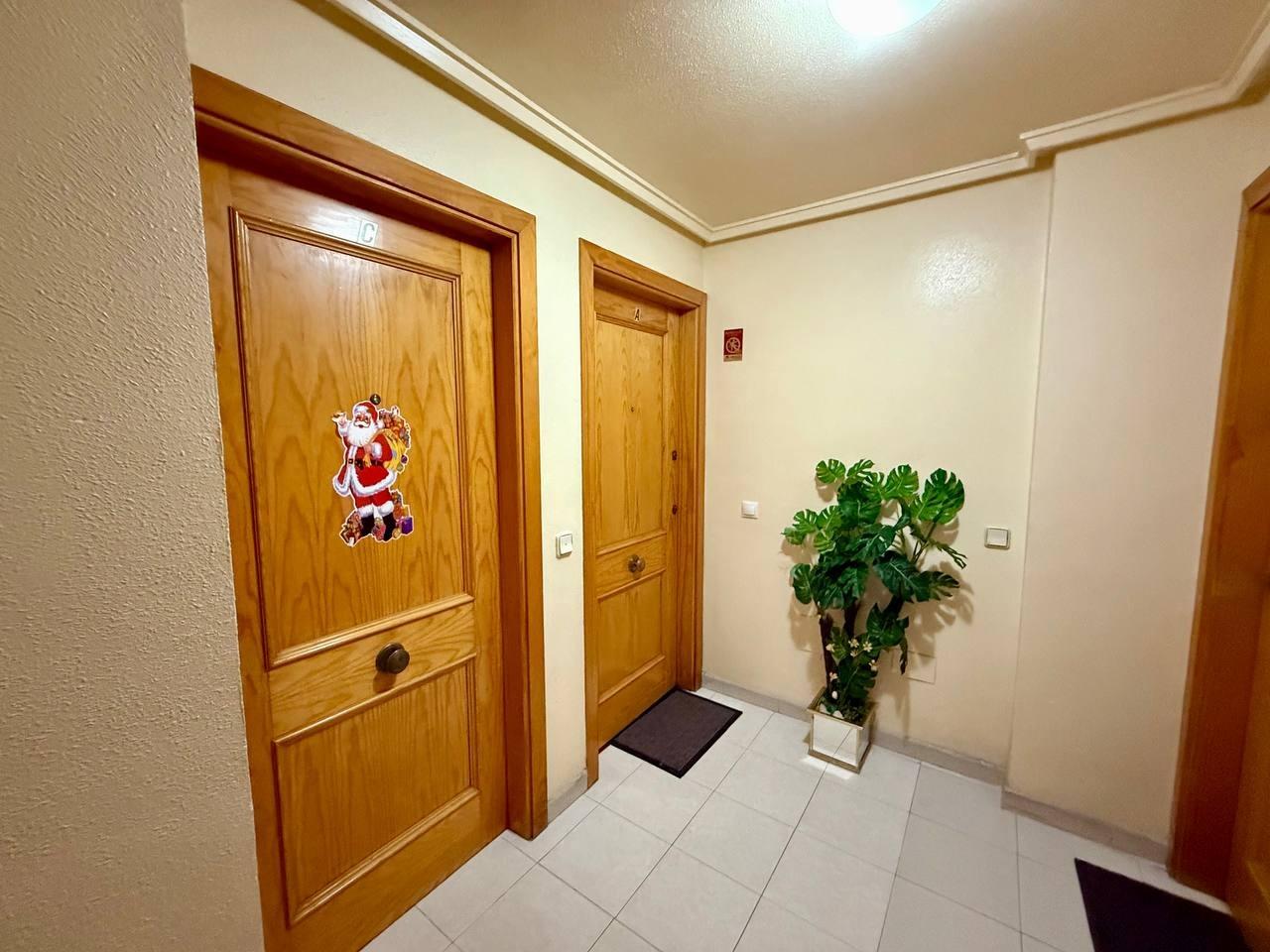 Appartamento a Torrevieja, Alicante, Spagna 2 camere da letto, 61 mq. N° 182880