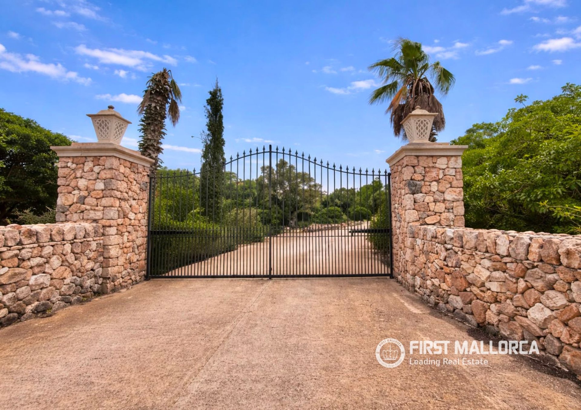 Finca a Ses Salines, Mallorca, Spagna 3 camere da letto, 475 mq. N° 182113