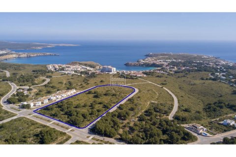 Tontti Es Mercadal, Menorca, Espanja No. 65236