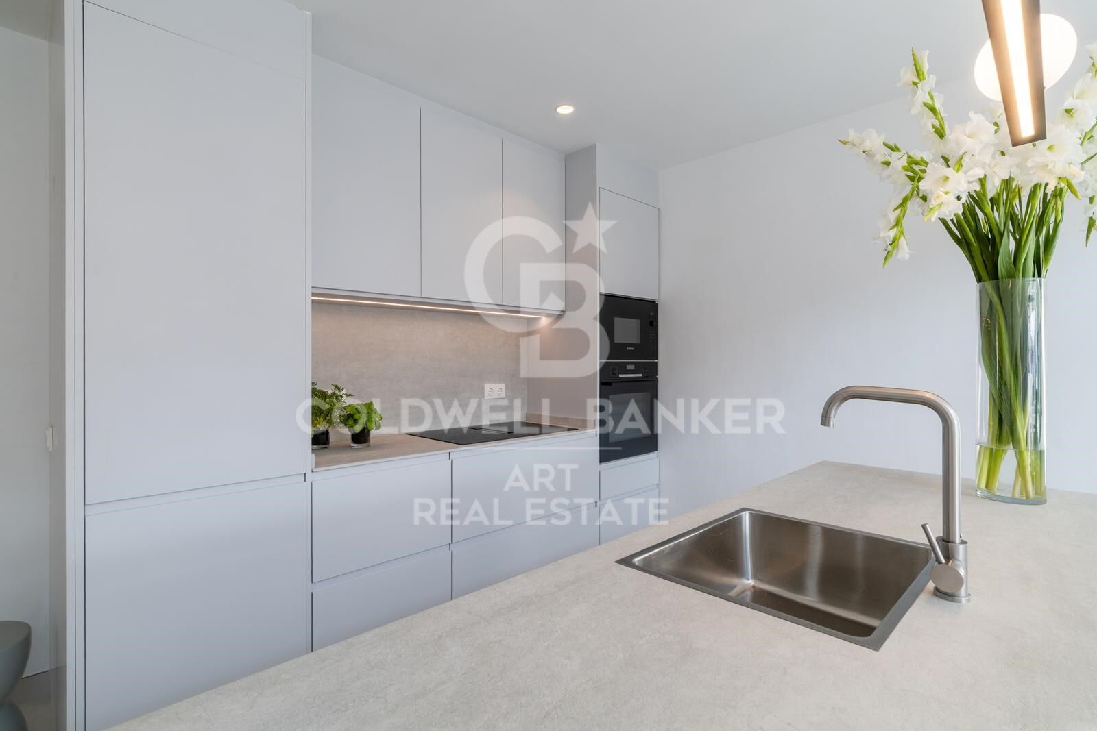 Takvåning i Marbella, Malaga, Spanien 3 sovrum, 180 kvm. Nr. 158029