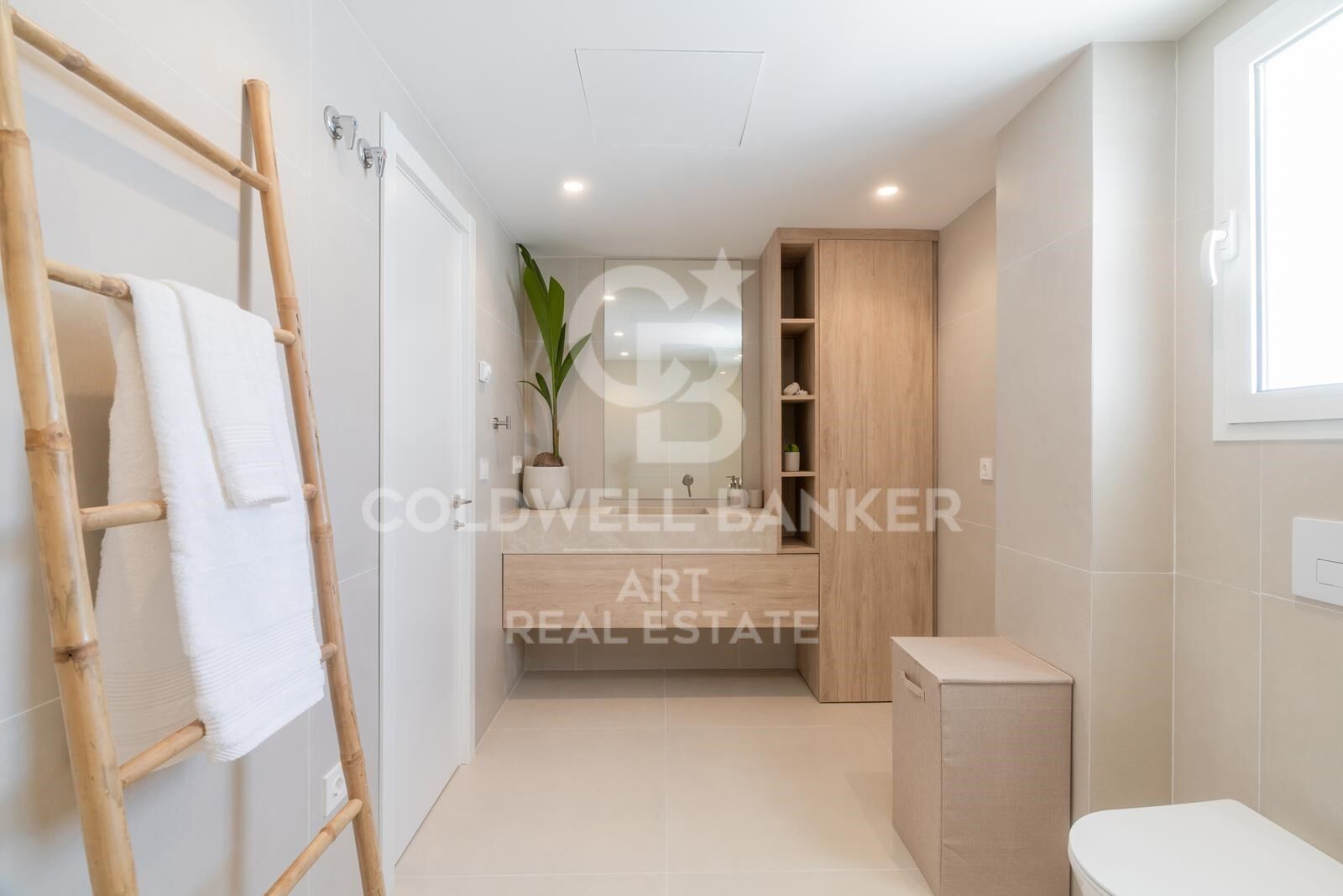 Takvåning i Marbella, Malaga, Spanien 3 sovrum, 180 kvm. Nr. 158029