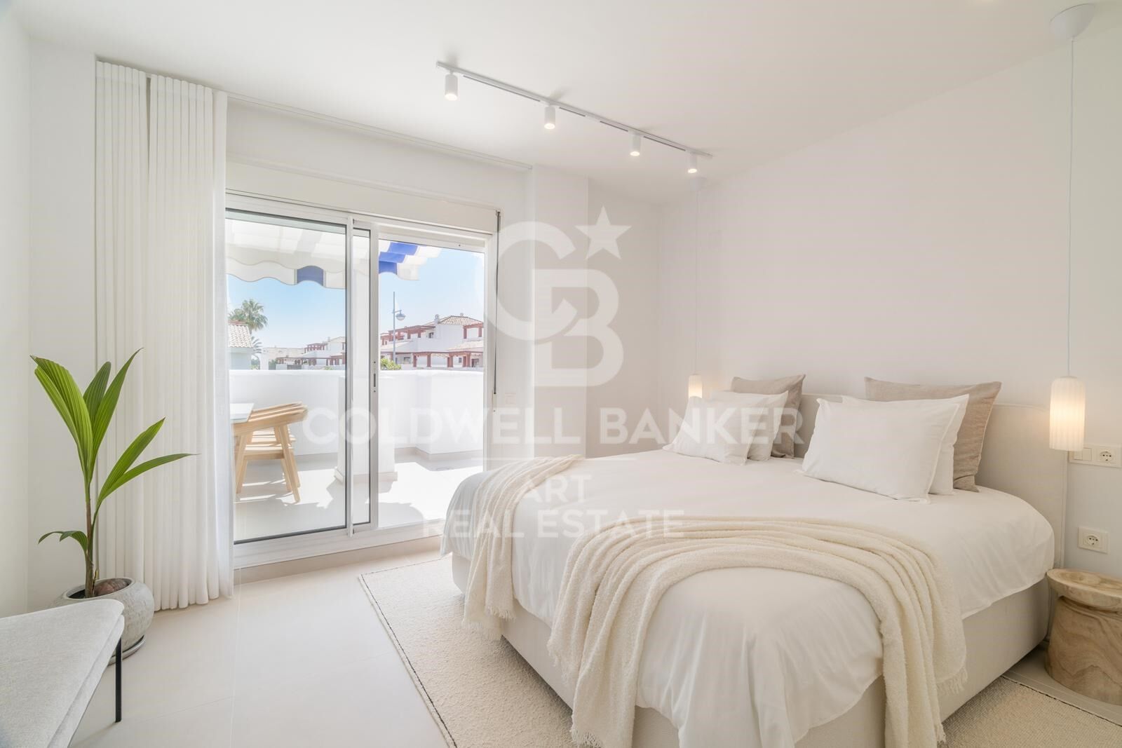 Takvåning i Marbella, Malaga, Spanien 3 sovrum, 180 kvm. Nr. 158029
