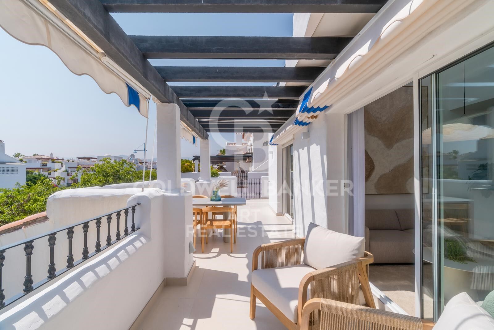 Takvåning i Marbella, Malaga, Spanien 3 sovrum, 180 kvm. Nr. 158029
