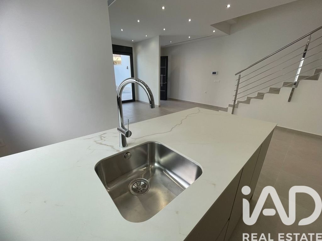 Townhouse in Almoradi, Alicante, Spain 3 bedrooms, 134 sq.m. No. 187883