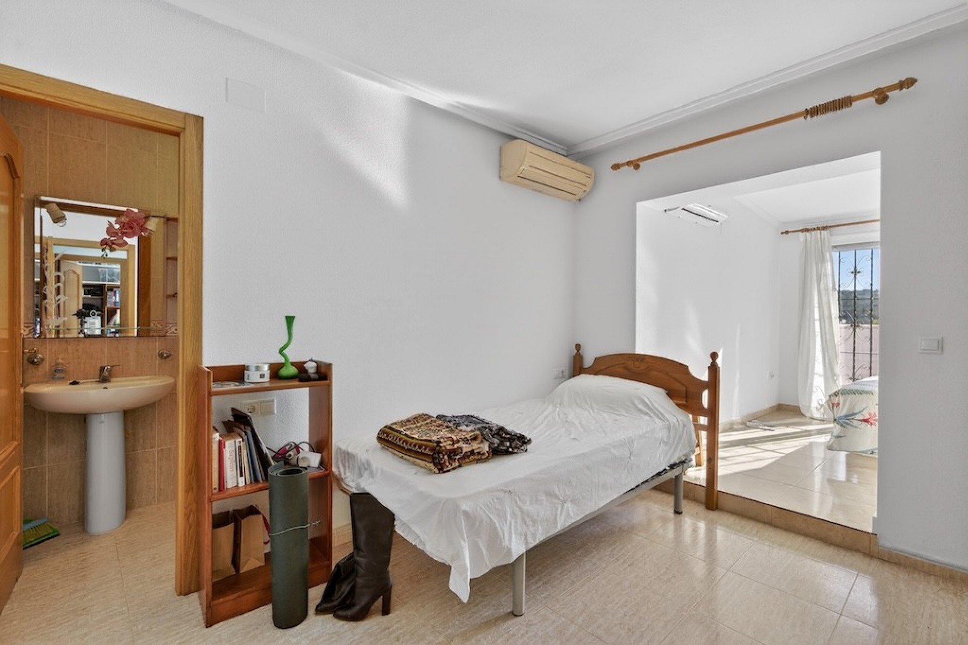 Villa in Gran Alacant, Alicante, Spain 6 bedrooms, 267 sq.m. No. 156245