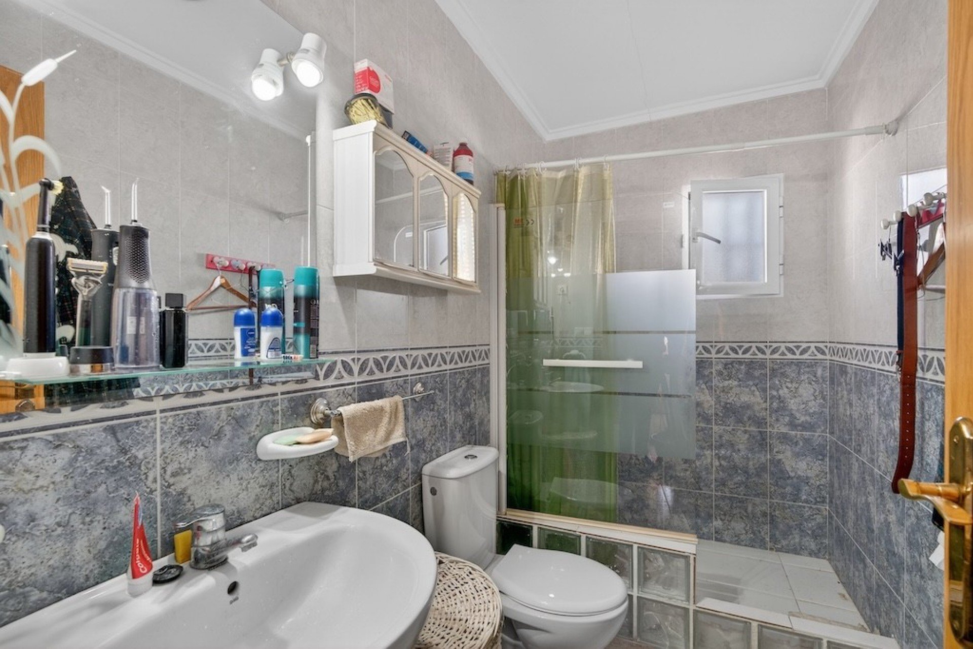 Villa in Gran Alacant, Alicante, Spain 6 bedrooms, 267 sq.m. No. 156245