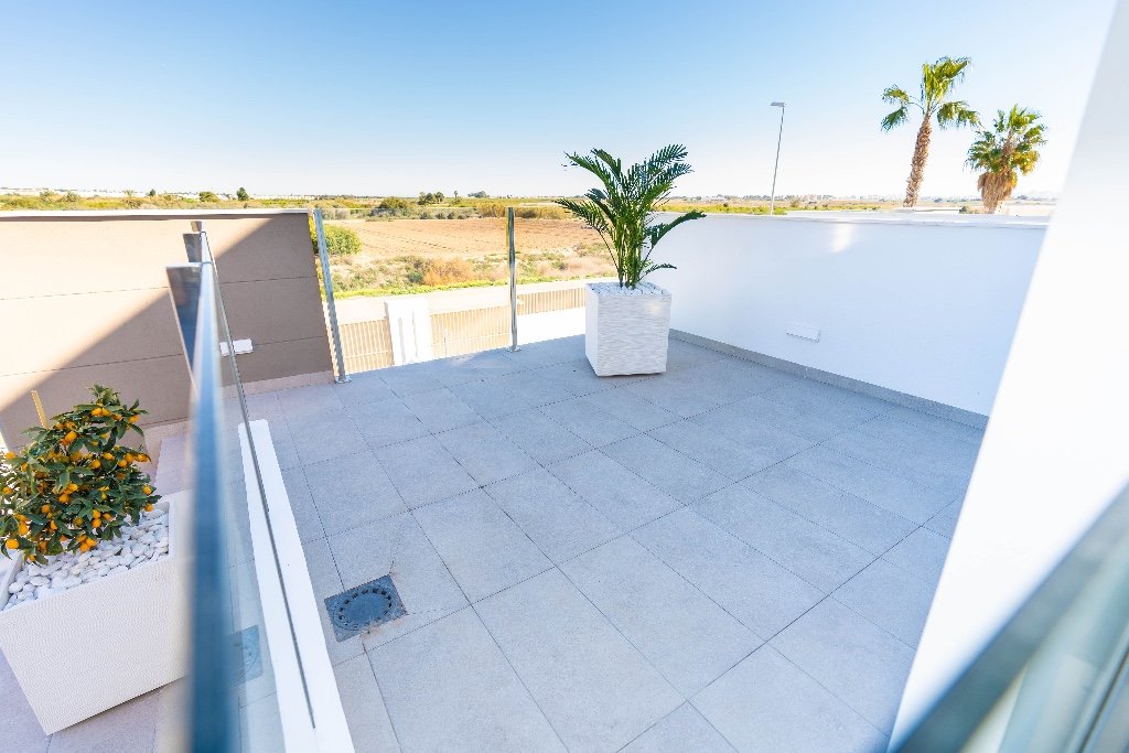 Villa in Guardamar del Segura, Alicante, Spanien 4 Schlafzimmer, 140 m2 Nr. 144847