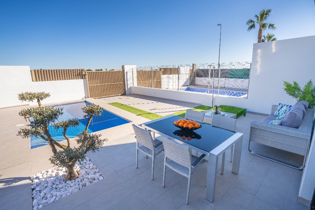 Villa in Guardamar del Segura, Alicante, Spanien 4 Schlafzimmer, 140 m2 Nr. 144847