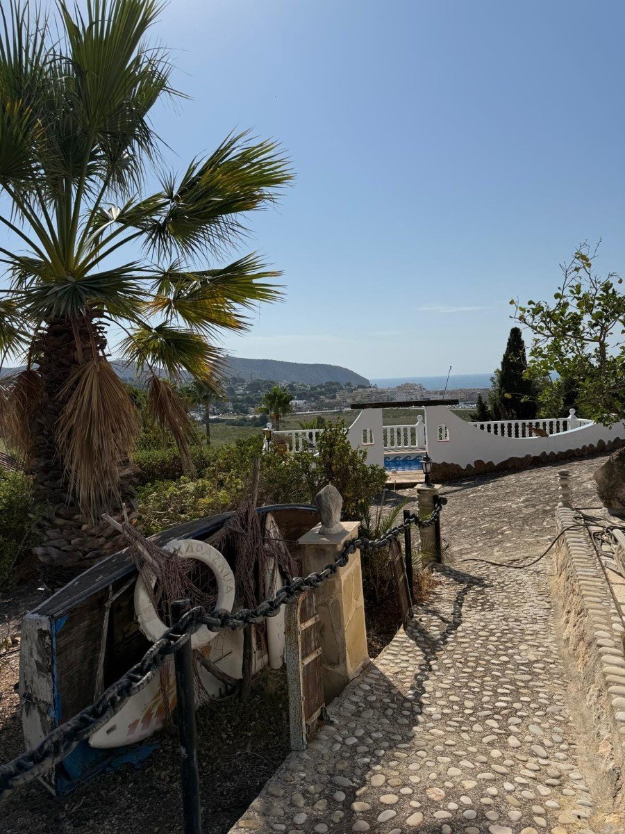 Villa in Moraira, Alicante, Spanien 4 Schlafzimmer, 300 m2 Nr. 180307