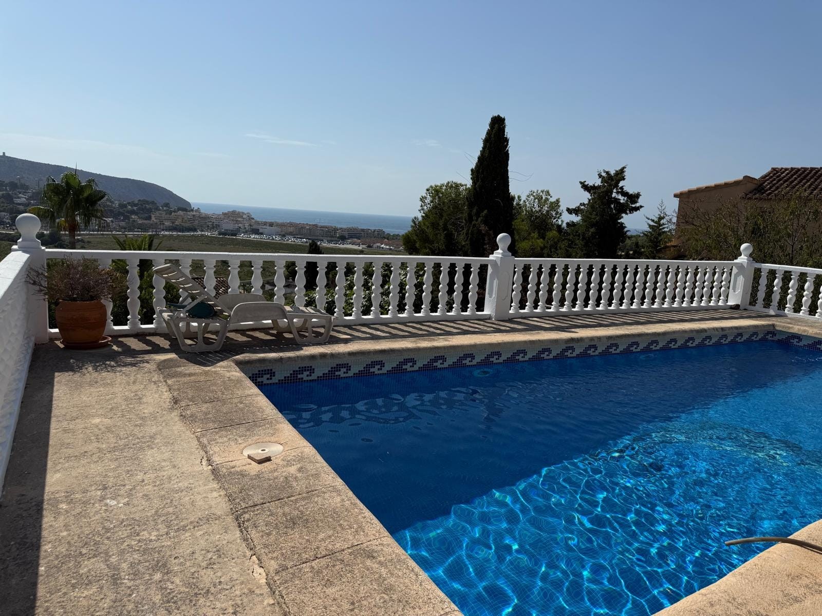 Villa in Moraira, Alicante, Spanien 4 Schlafzimmer, 300 m2 Nr. 180307