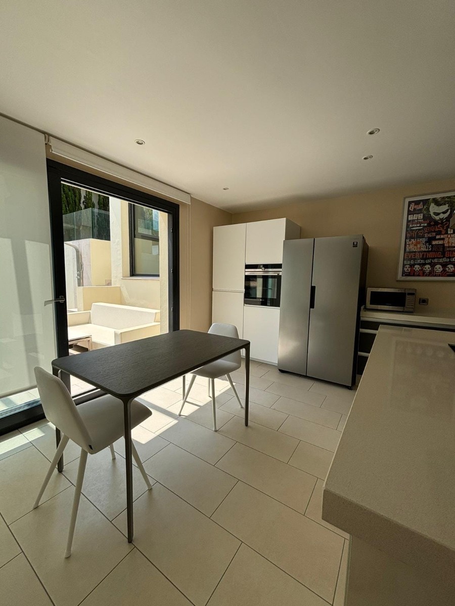Villa a Agost, Alicante, Spagna 6 camere da letto, 620 mq. N° 180309