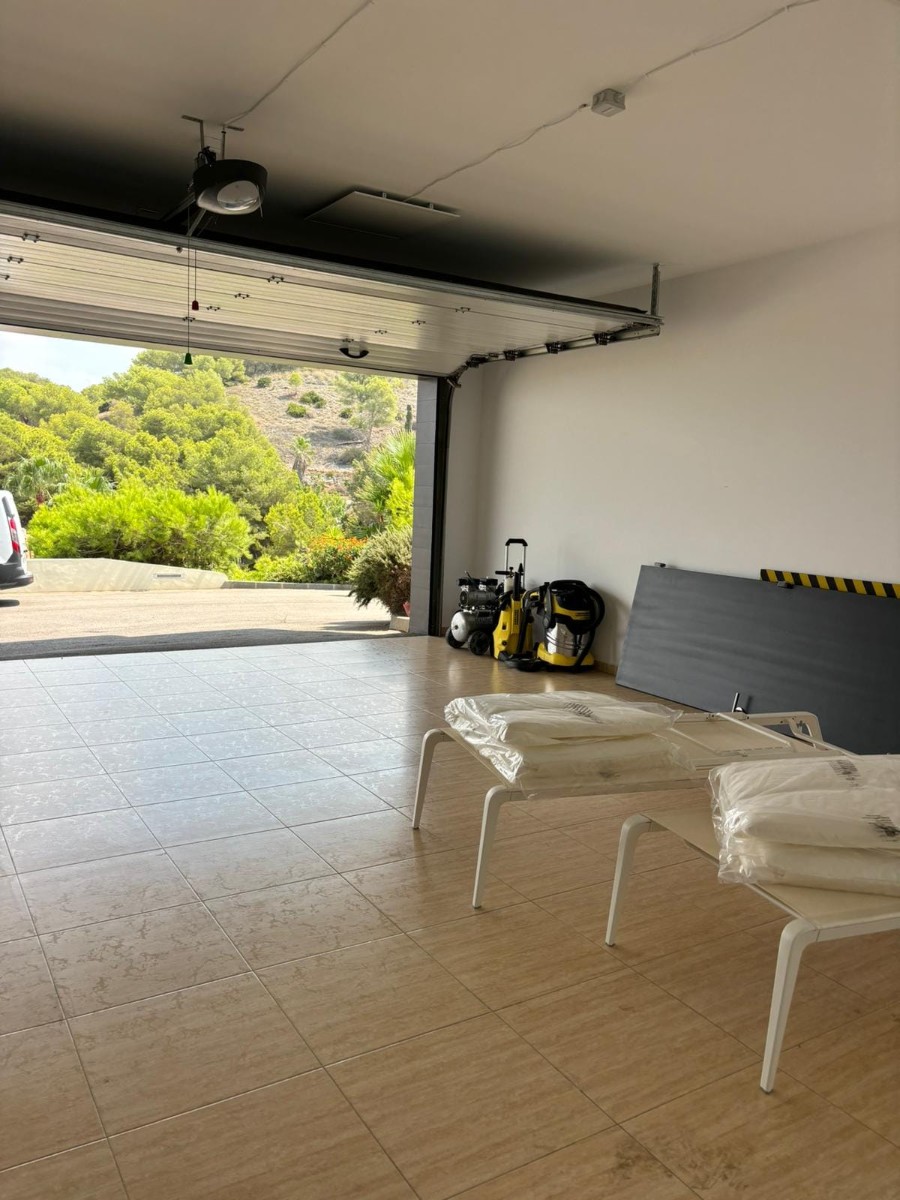 Villa a Agost, Alicante, Spagna 6 camere da letto, 620 mq. N° 180309