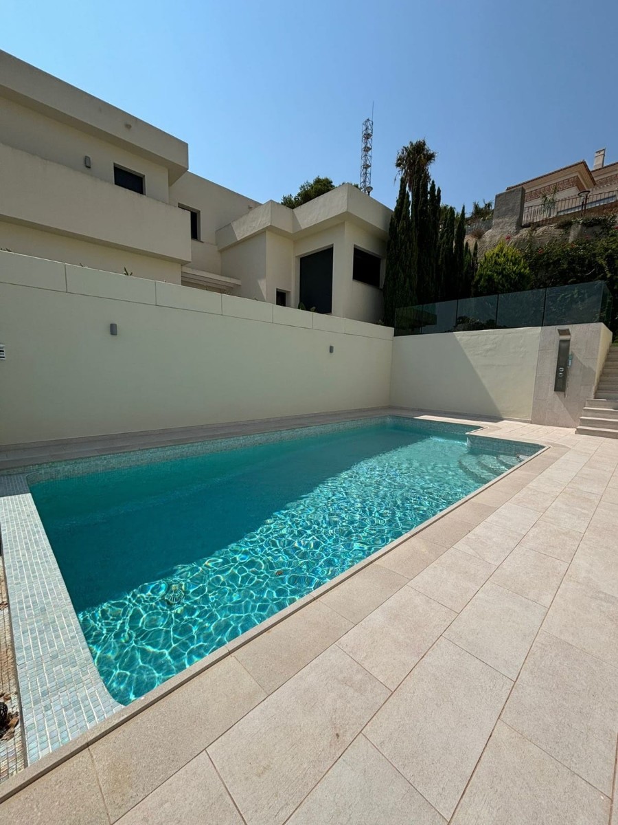 Villa a Agost, Alicante, Spagna 6 camere da letto, 620 mq. N° 180309