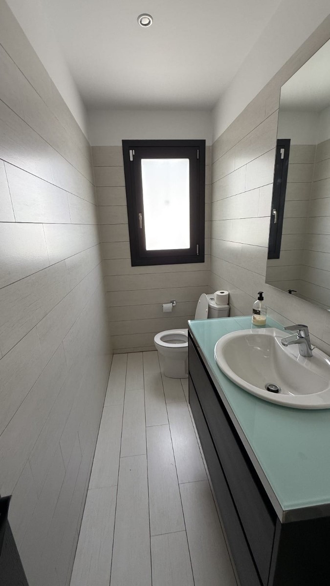Villa a Agost, Alicante, Spagna 6 camere da letto, 620 mq. N° 180309