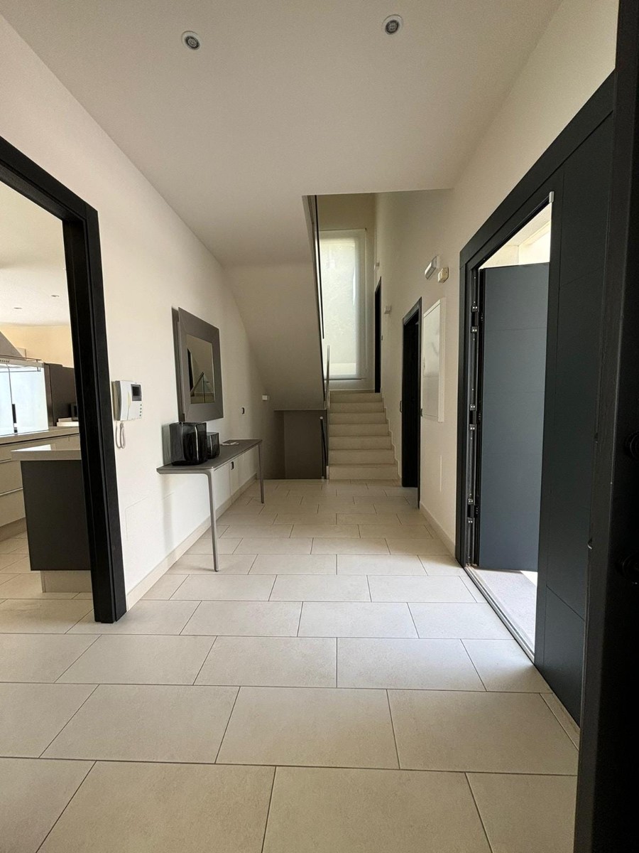 Villa a Agost, Alicante, Spagna 6 camere da letto, 620 mq. N° 180309