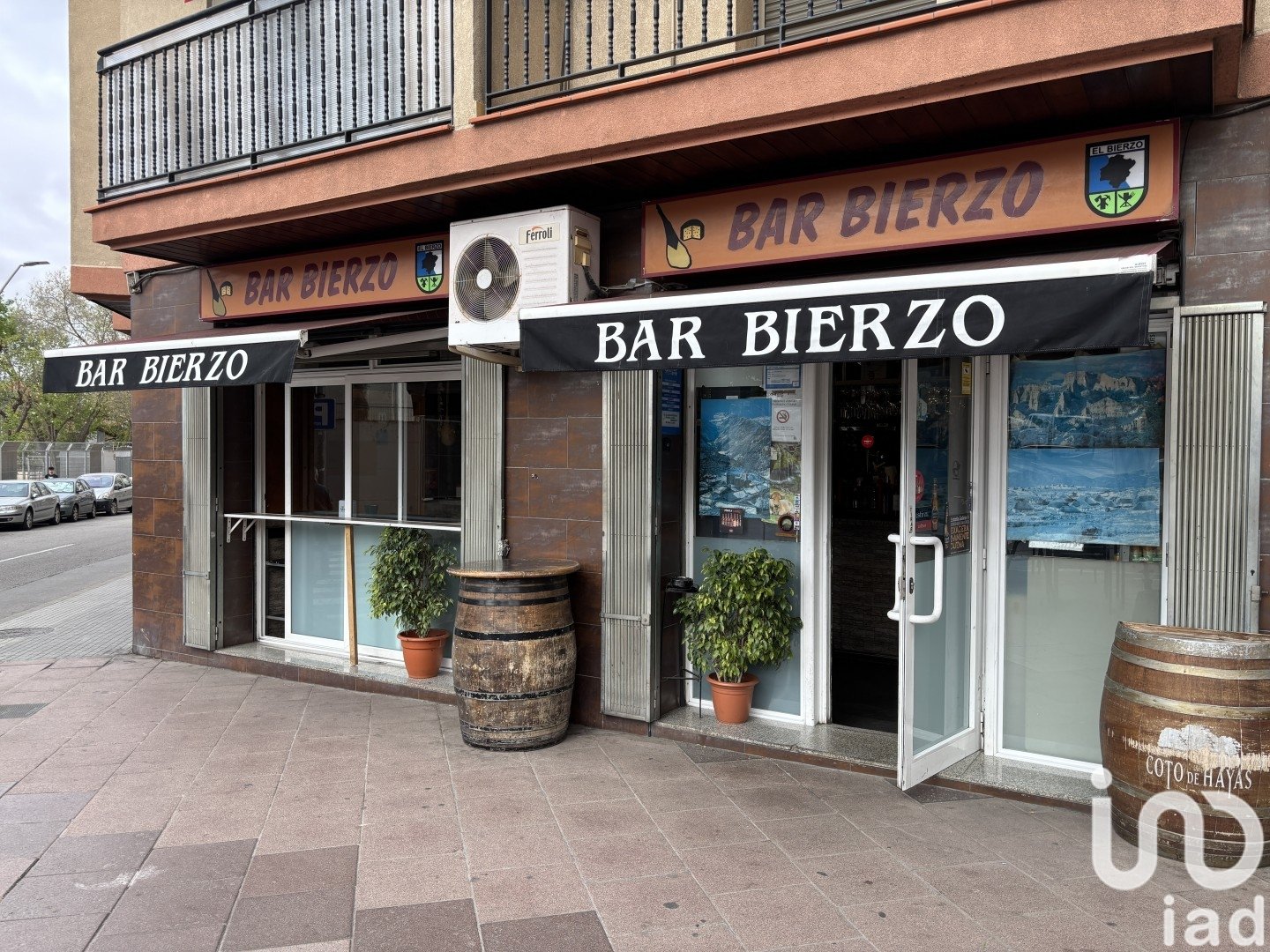 Liikekiinteistö Santa Coloma de Gramenet, Barcelona, Espanja 34 m2 No. 153531