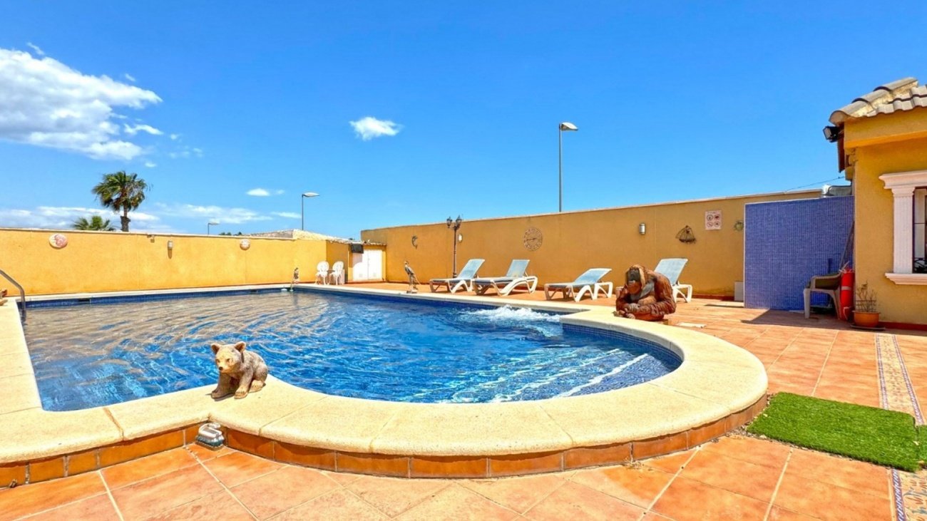 Villa a Los Balcones, Alicante, Spagna 6 camere da letto,  N° 143807