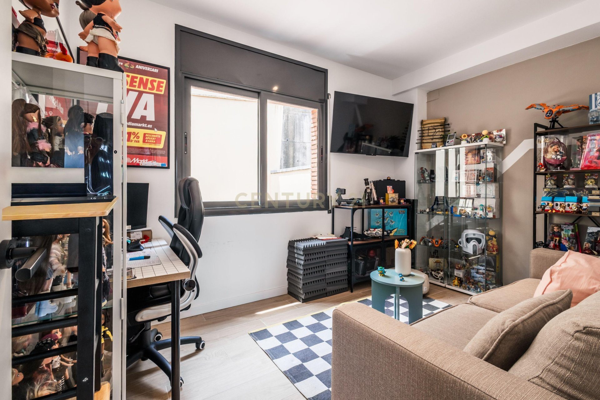 Hus i Terrassa, Barcelona, Spanien 3 sovrum, 143 kvm. Nr. 172024