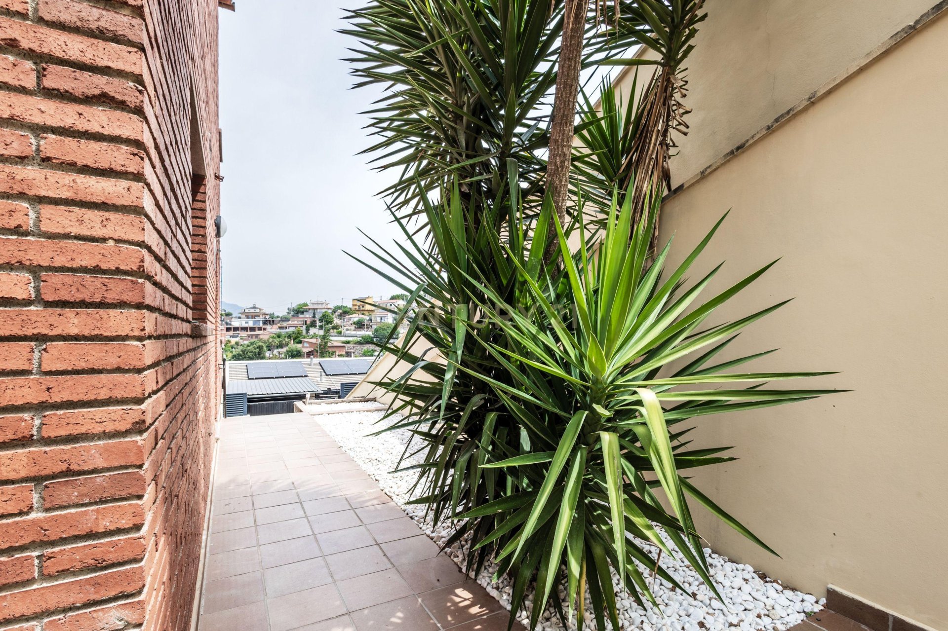 Hus i Terrassa, Barcelona, Spanien 3 sovrum, 143 kvm. Nr. 172024