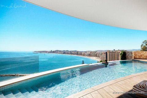 Appartamento a Fuengirola, Malaga, Spagna 3 camere da letto, 188 mq. N° 151239