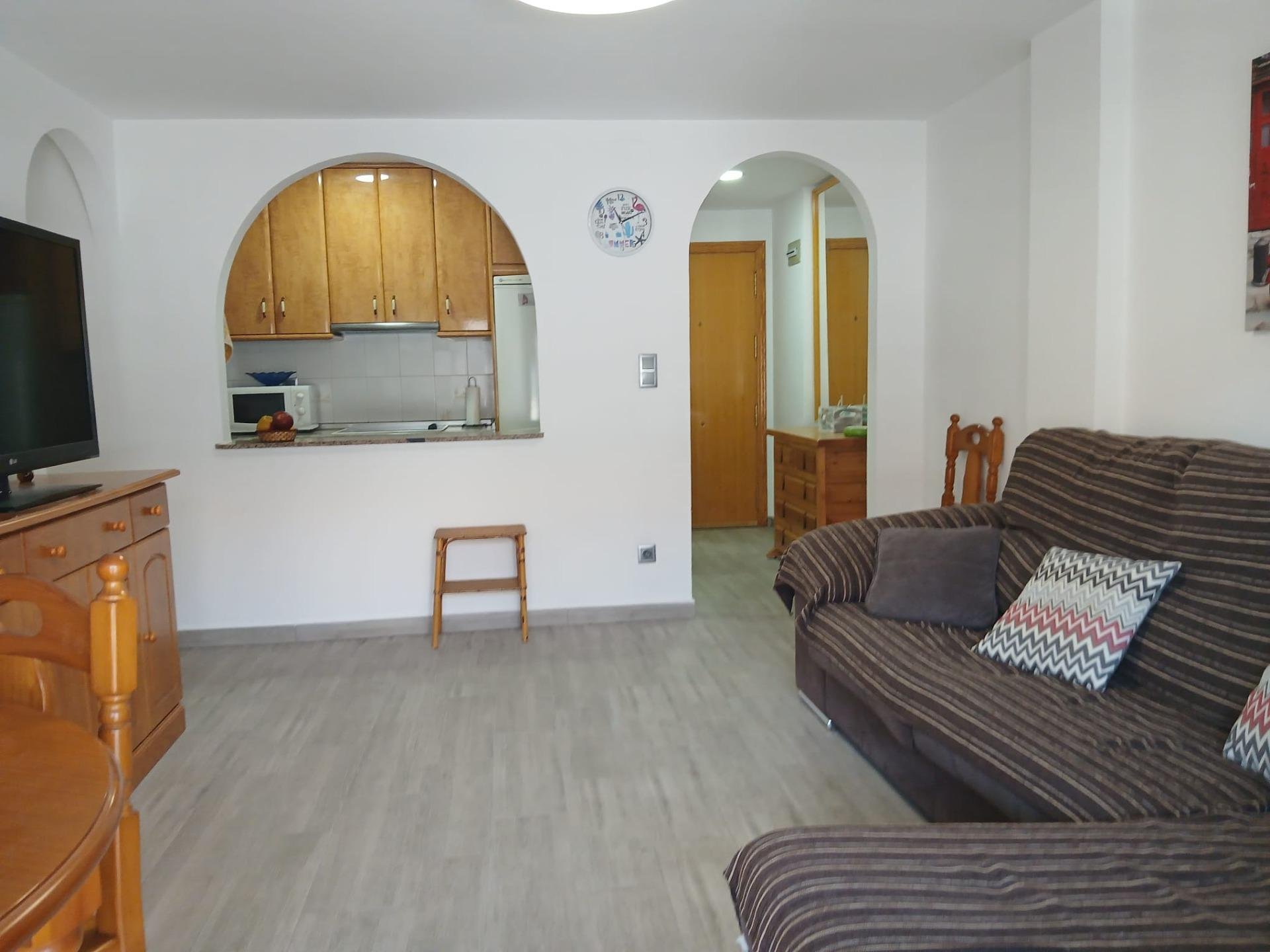 Huoneisto Guardamar del Segura, Alicante, Espanja 1 makuuhuone, 75 m2 No. 167932
