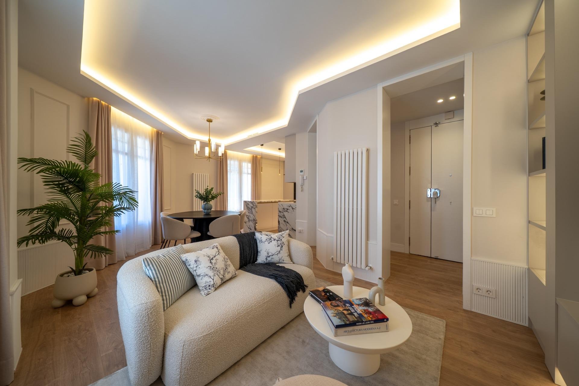 Huoneisto Madrid, Espanja 2 makuuhuonetta, 144 m2 No. 165697