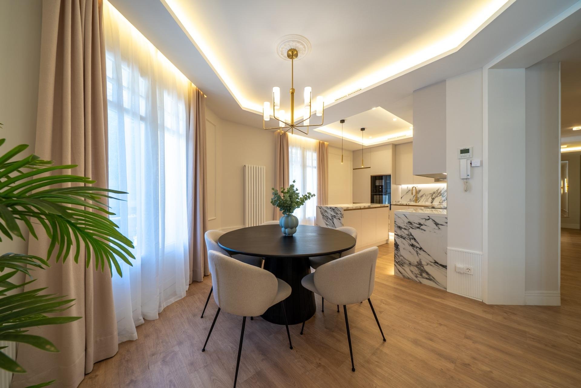 Huoneisto Madrid, Espanja 2 makuuhuonetta, 144 m2 No. 165697