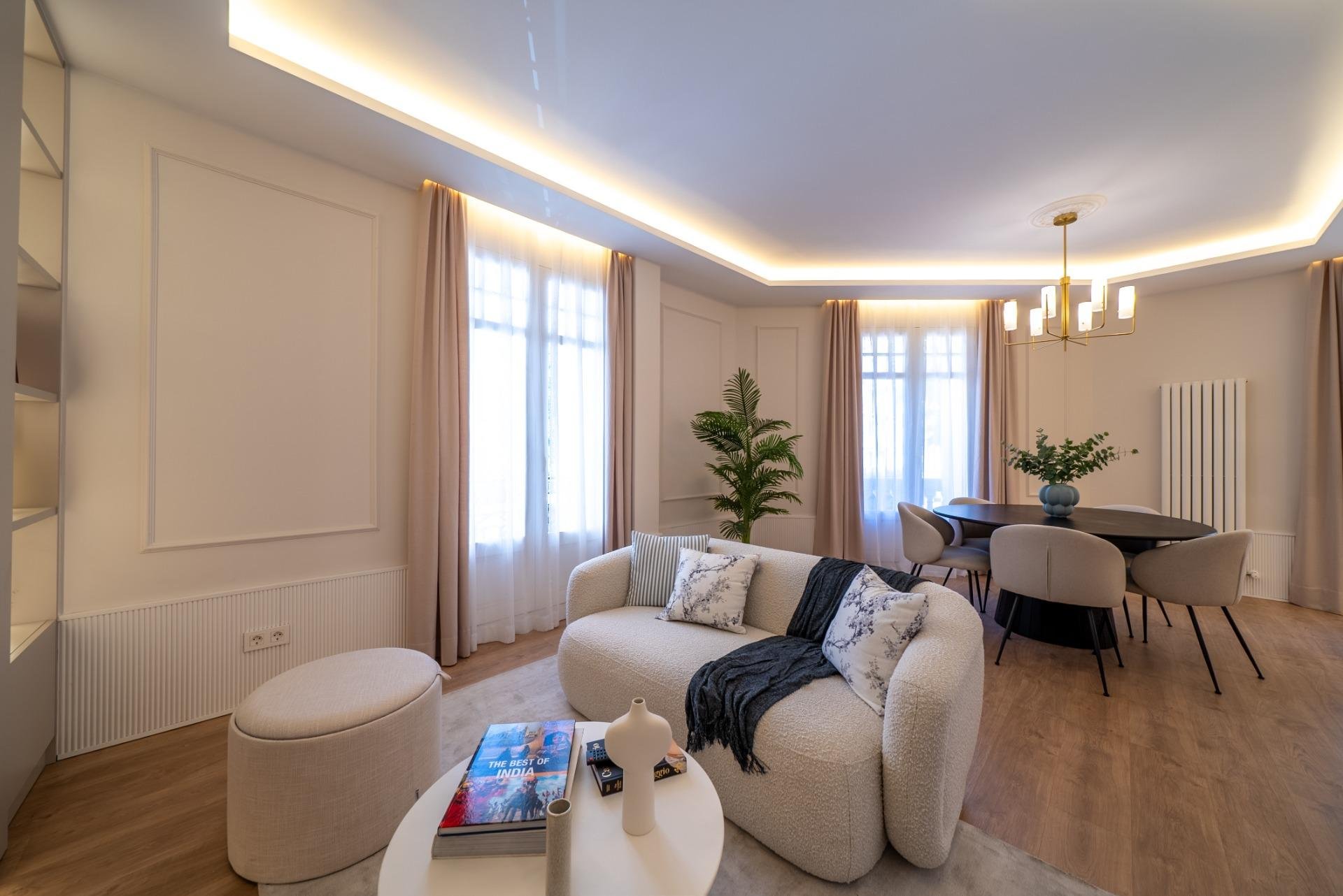 Huoneisto Madrid, Espanja 2 makuuhuonetta, 144 m2 No. 165697