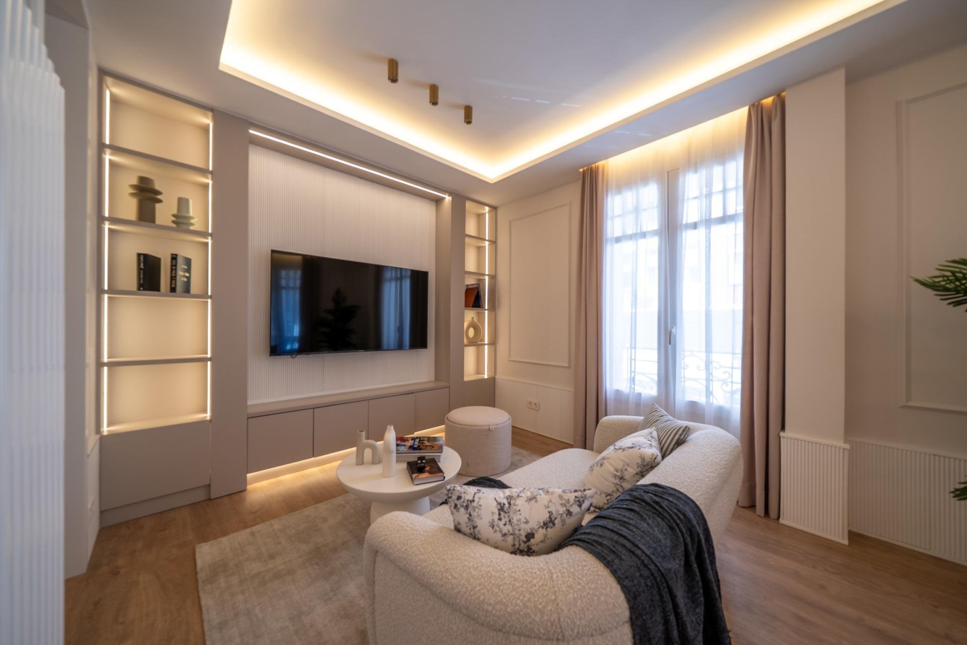 Huoneisto Madrid, Espanja 2 makuuhuonetta, 144 m2 No. 165697
