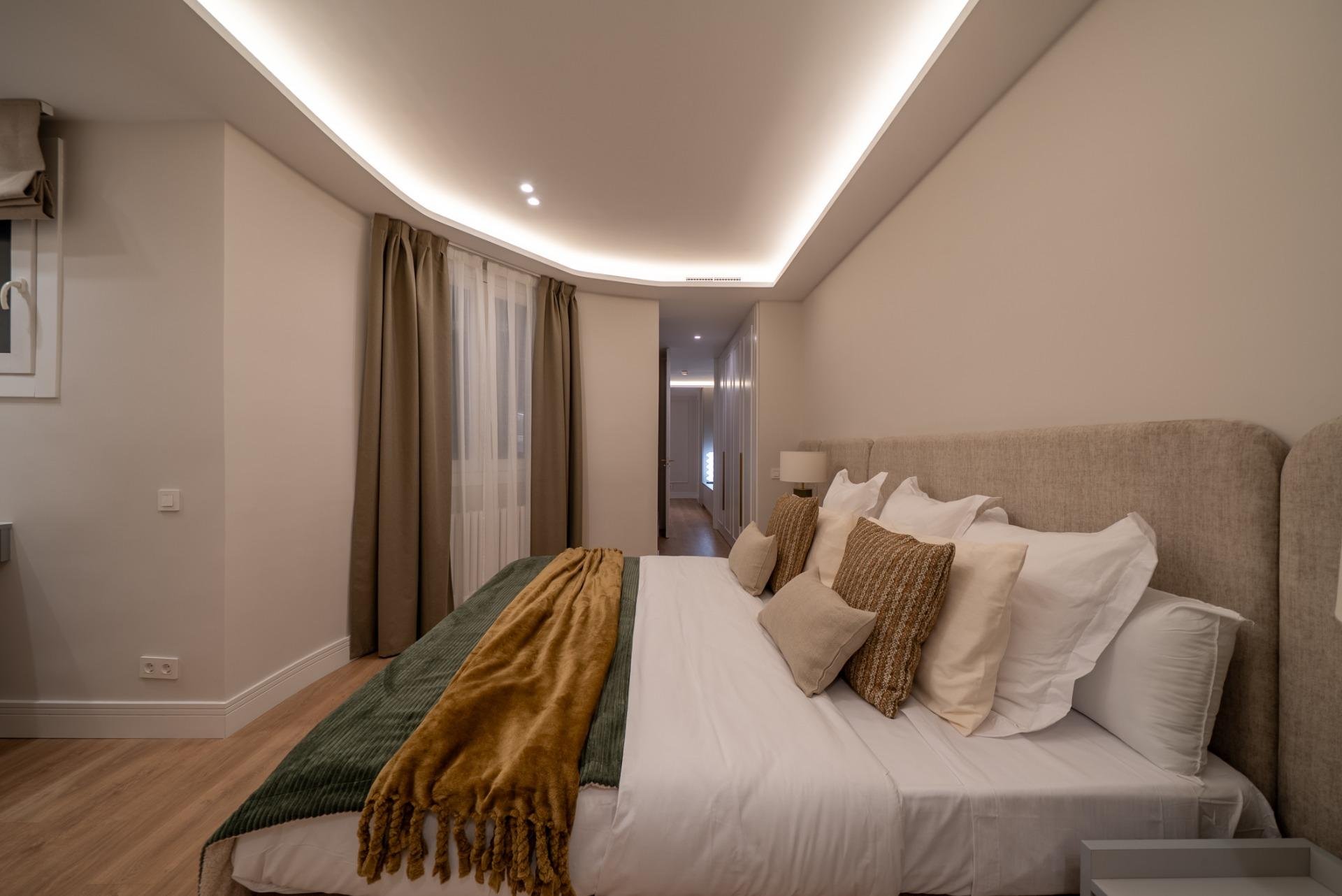 Huoneisto Madrid, Espanja 2 makuuhuonetta, 144 m2 No. 165697