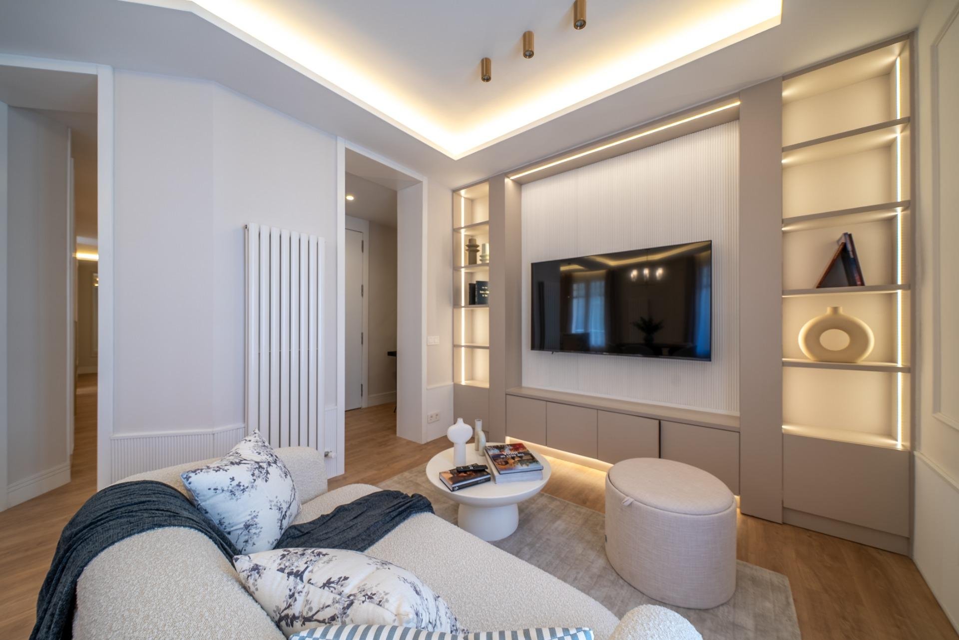Huoneisto Madrid, Espanja 2 makuuhuonetta, 144 m2 No. 165697