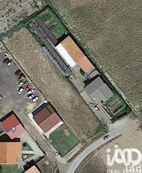 Parcela en León, España 1713 m2 No. 185158