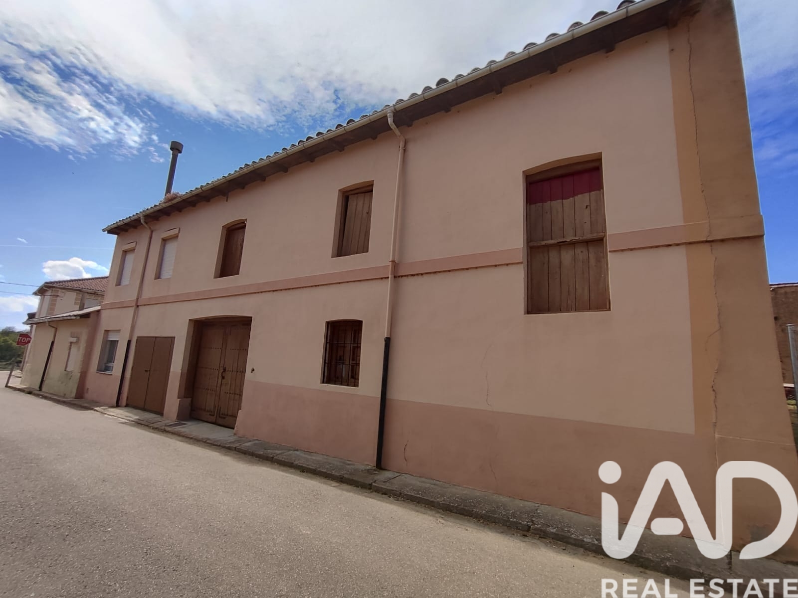 Villa San Justo de la Vega, Leon, Spānijā 4 istabas, 356 m2 Nr. 185161