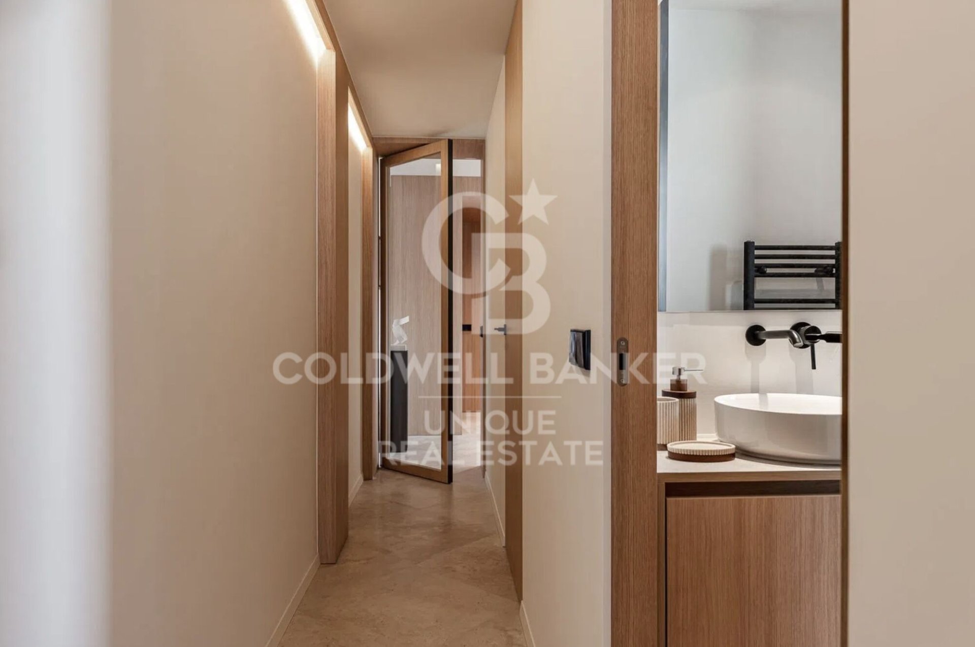 Apartment à Madrid, Espagne 2 chambres, 80 m2 No. 178841